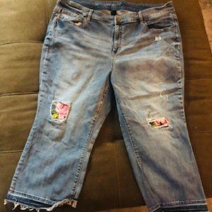 Lane Bryant denim cropped jeans distressed floral patch size 22 raw hem